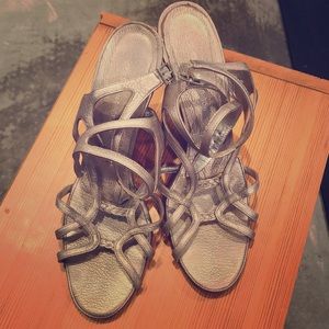 Sigerson Morrison bronze heels